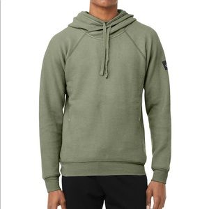 Alo Yoga Unisex Triumph Hoodie in Eucalyptus